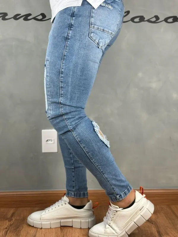 Calça Jeans Masculina Premium Skinny Detalhe Patche Caveira