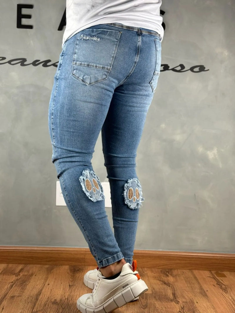 Calça Jeans Masculina Premium Skinny Detalhe Patche Caveira